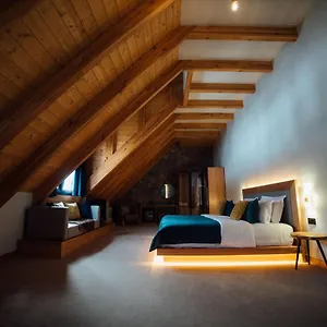 Hotel Kulla E Bajraktarit, Boge